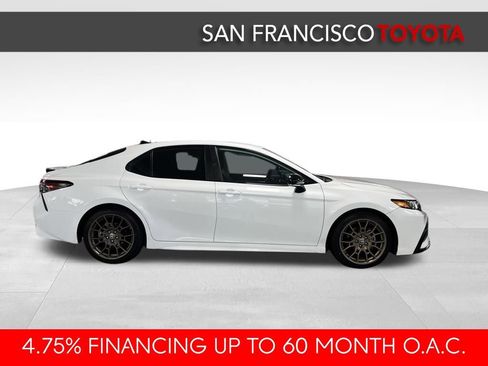 Certified 2023 Toyota Camry SE w/ Convenience Package image 6