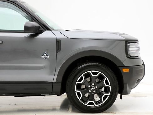 Used 2025 Ford Bronco Sport Outer Banks AWD/4WD image 4