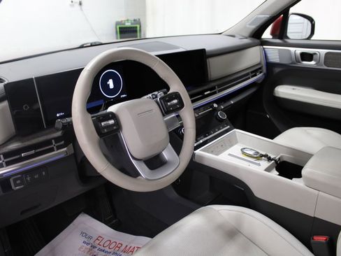 Used 2024 Hyundai Santa Fe Limited image 14