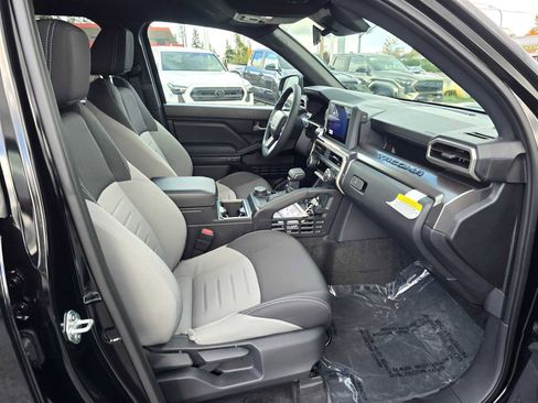 New 2025 Toyota Tacoma TRD Sport image 11