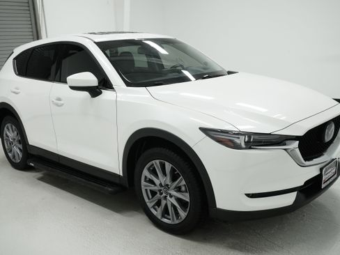 Used 2020 MAZDA CX-5 Grand Touring Reserve image 3