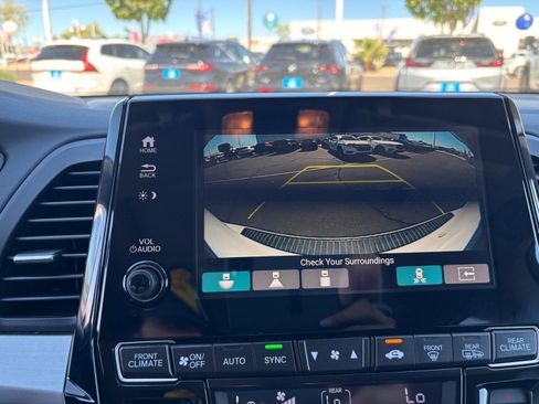 Used 2019 Honda Odyssey Touring image 25
