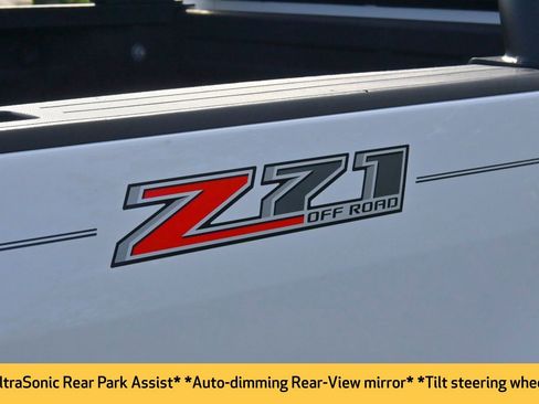 Used 2019 Chevrolet Colorado Z71 image 14