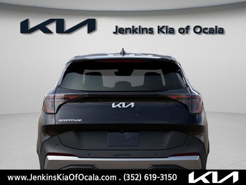 New 2026 Kia Sportage EX image 13