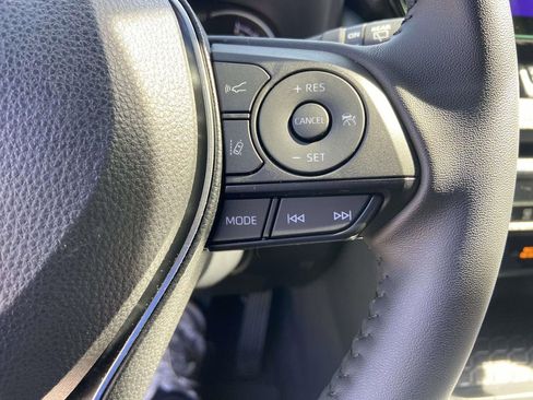 Used 2025 Toyota RAV4 XSE image 34