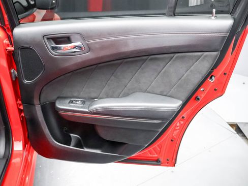 Used 2022 Dodge Charger SRT Hellcat w/ Harman/Kardon Audio Group image 17