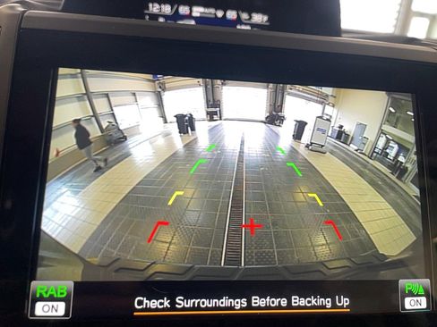 Used 2024 Subaru Forester Limited image 15