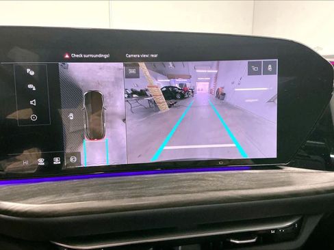 Used 2025 Audi Q5 Premium Plus w/ Premium Plus image 23