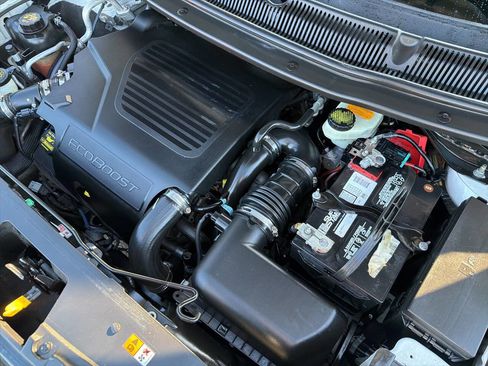 Used 2013 Ford Explorer Sport image 16