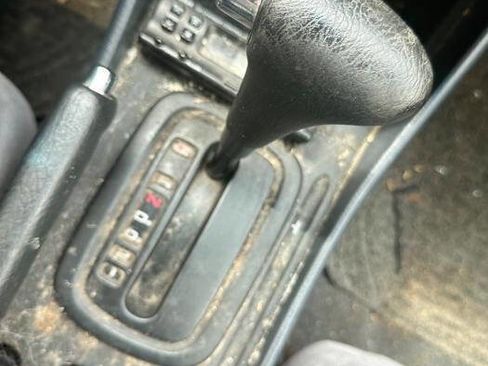 Used 1998 Honda Accord LX image 39