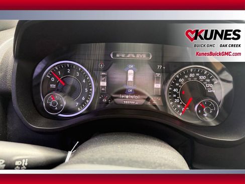 Used 2020 RAM 1500 Big Horn AWD/4WD image 19