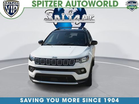 Used 2024 Jeep Compass Limited AWD/4WD image 4