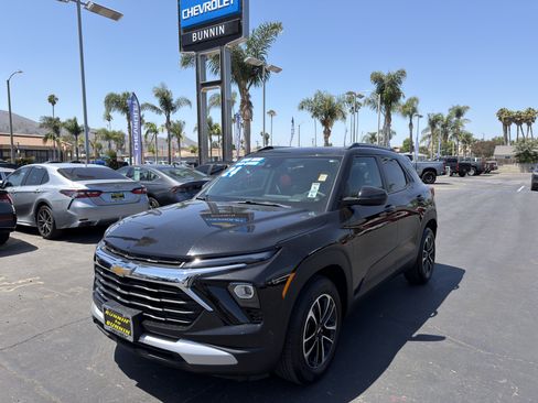 Used 2024 Chevrolet TrailBlazer LT FWD image 5