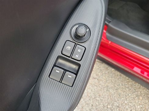 Used 2024 MAZDA MX-5 Miata Sport image 10
