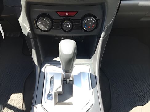Used 2022 Subaru Impreza 2.0i AWD/4WD image 16
