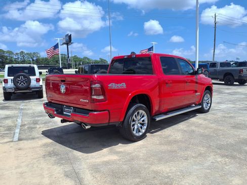 Used 2020 RAM 1500 Laramie w/ Sport Appearance Package AWD/4WD image 4
