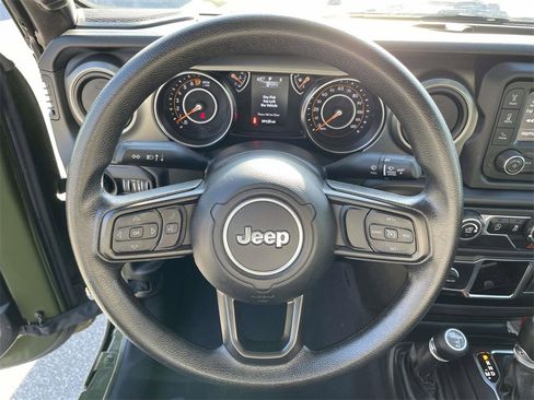Used 2021 Jeep Wrangler Sport image 18