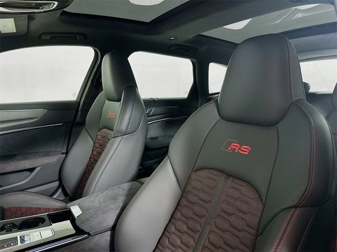 New 2026 Audi RS 6 performance image 8