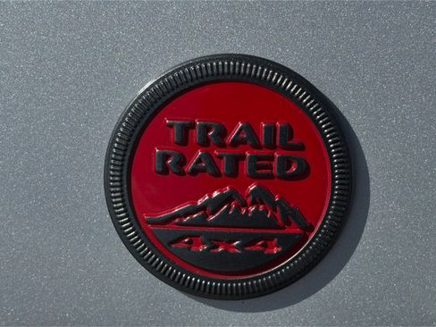 Used 2024 Jeep Compass Trailhawk image 34