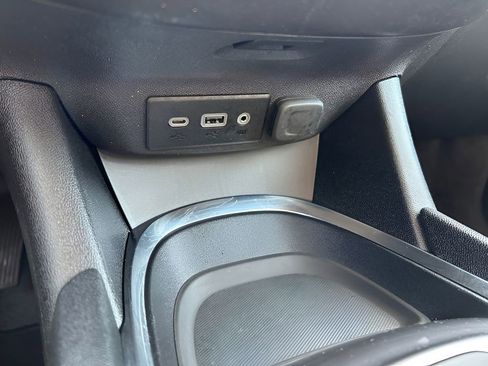 Used 2024 Chevrolet Malibu LT image 24