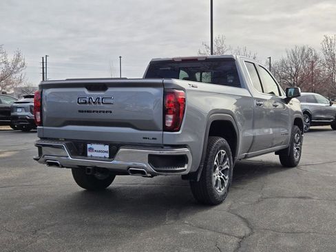 New 2026 GMC Sierra 1500 SLE image 3