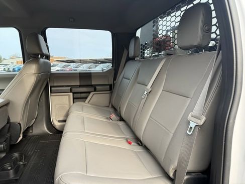 Used 2017 Ford F450 XL w/ Power Equipment Group image 11