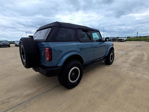 Used 2022 Ford Bronco Outer Banks w/ Sasquatch Package AWD/4WD image 5