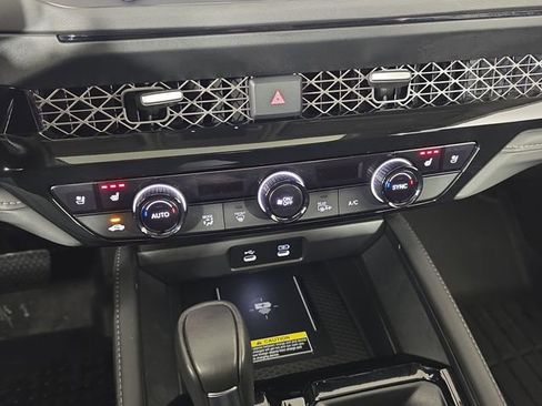 Used 2024 Honda Accord Touring image 23