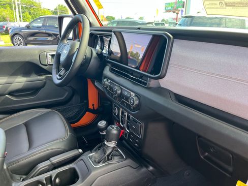 New 2025 Jeep Wrangler Willys image 30