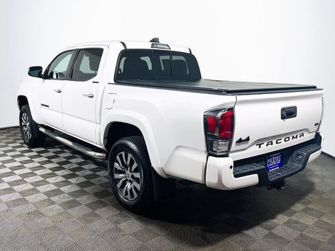 Certified 2020 Toyota Tacoma Limited w/ Blackout Package AWD/4WD image 5