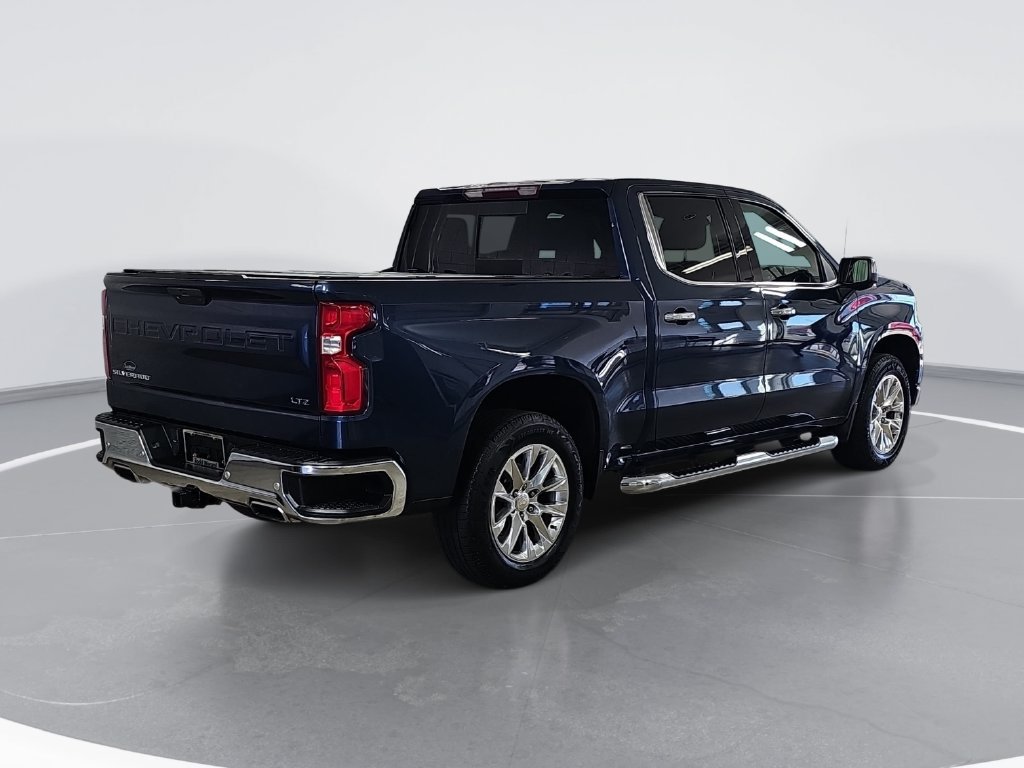 Used 2019 Chevrolet Silverado 1500 LTZ AWD/4WD image 3
