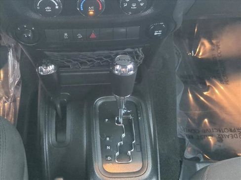 Used 2017 Jeep Wrangler Unlimited Sport w/ Quick Order Package 24S AWD/4WD image 12