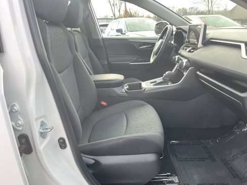 Certified 2024 Toyota RAV4 XLE image 17