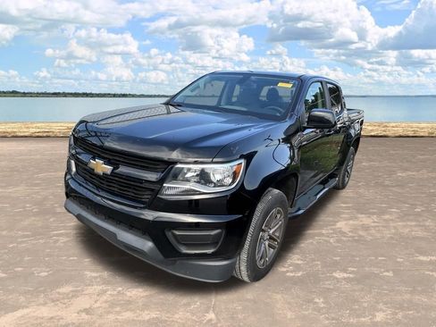 Used 2019 Chevrolet Colorado W/T w/ Custom Special Edition RWD image 4