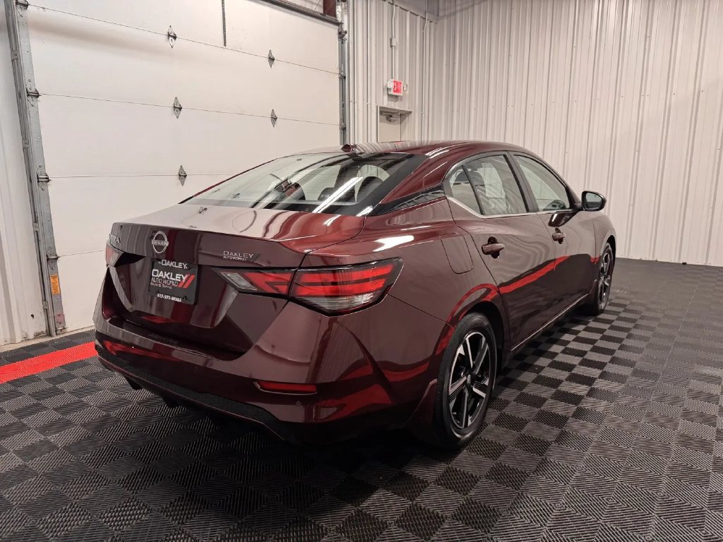 Used 2025 Nissan Sentra SV w/ All-Weather Package FWD image 4