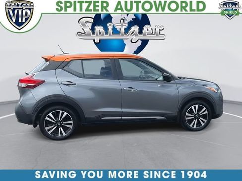 Used 2019 Nissan Kicks SR FWD image 10