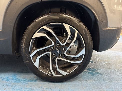 New 2026 Chevrolet TrailBlazer RS w/ Convenience Package FWD image 19