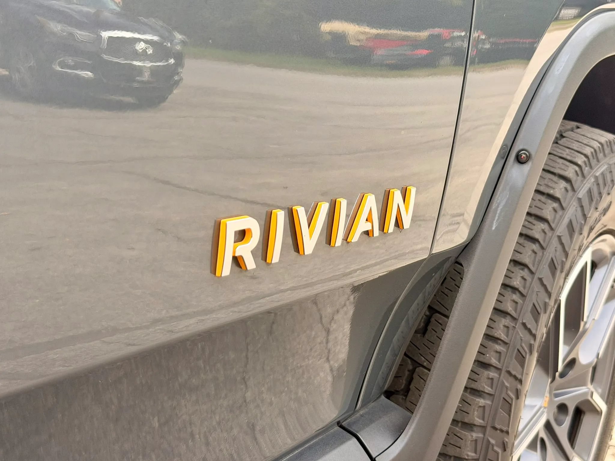 Used 2022 Rivian R1T Adventure AWD/4WD image 80