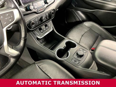 Used 2021 GMC Terrain SLT w/ LPO, Floor Liner Package FWD image 18