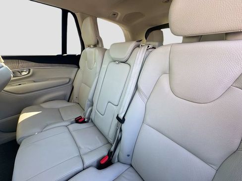 Used 2023 Volvo XC90 B6 Plus w/ Protection Package Premier AWD/4WD image 29