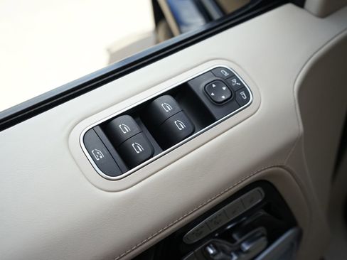 Used 2019 Mercedes-Benz G 550 image 21