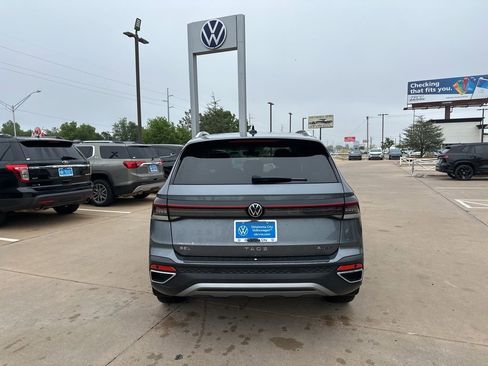 Used 2025 Volkswagen Taos SEL w/ Black Wheel Plus Package AWD/4WD image 6
