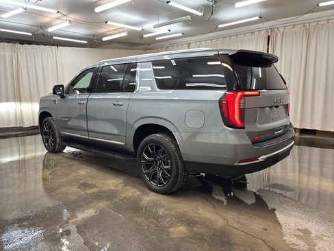 New 2026 GMC Yukon XL Elevation w/ LPO, Floor Liner Package image 10