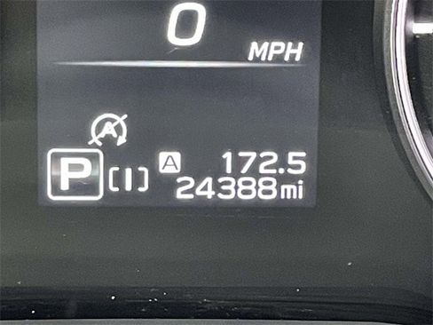 Used 2024 Subaru Crosstrek 2.0i Premium image 23