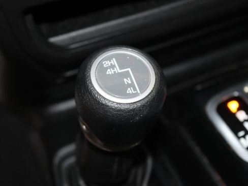 Used 2018 Jeep Wrangler Unlimited Sport AWD/4WD image 26
