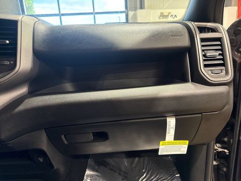 Used 2024 RAM 2500 Tradesman w/ Chrome Appearance Group AWD/4WD image 63