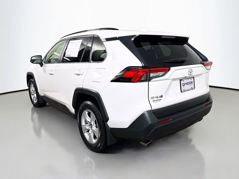 Certified 2019 Toyota RAV4 XLE w/ Convenience Package AWD/4WD image 5
