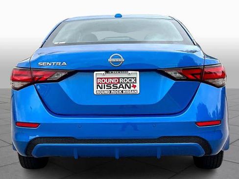 Certified 2025 Nissan Sentra SV image 4
