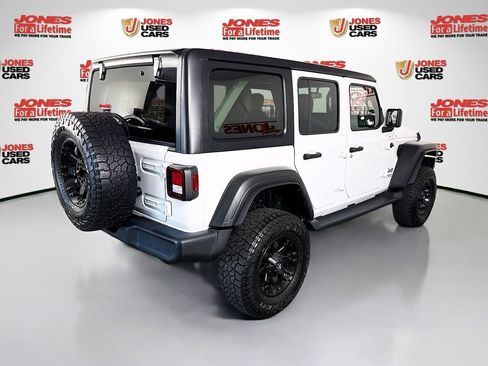 Used 2021 Jeep Wrangler Unlimited Sport AWD/4WD image 15