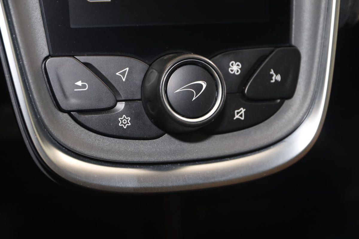 Used 2020 McLaren 570S Coupe RWD image 46